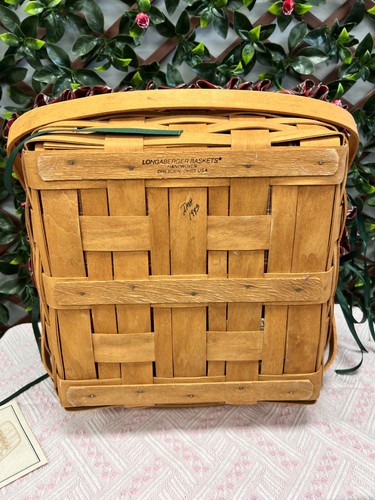 LONGABERGER 1993 Holiday Red Homecoming Hostess Basket Liner Protector & Lid SEE - Picture 5 of 5