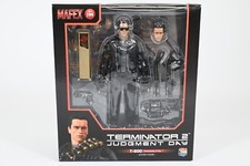 MAFEX No.199 T-800 T2 Ver