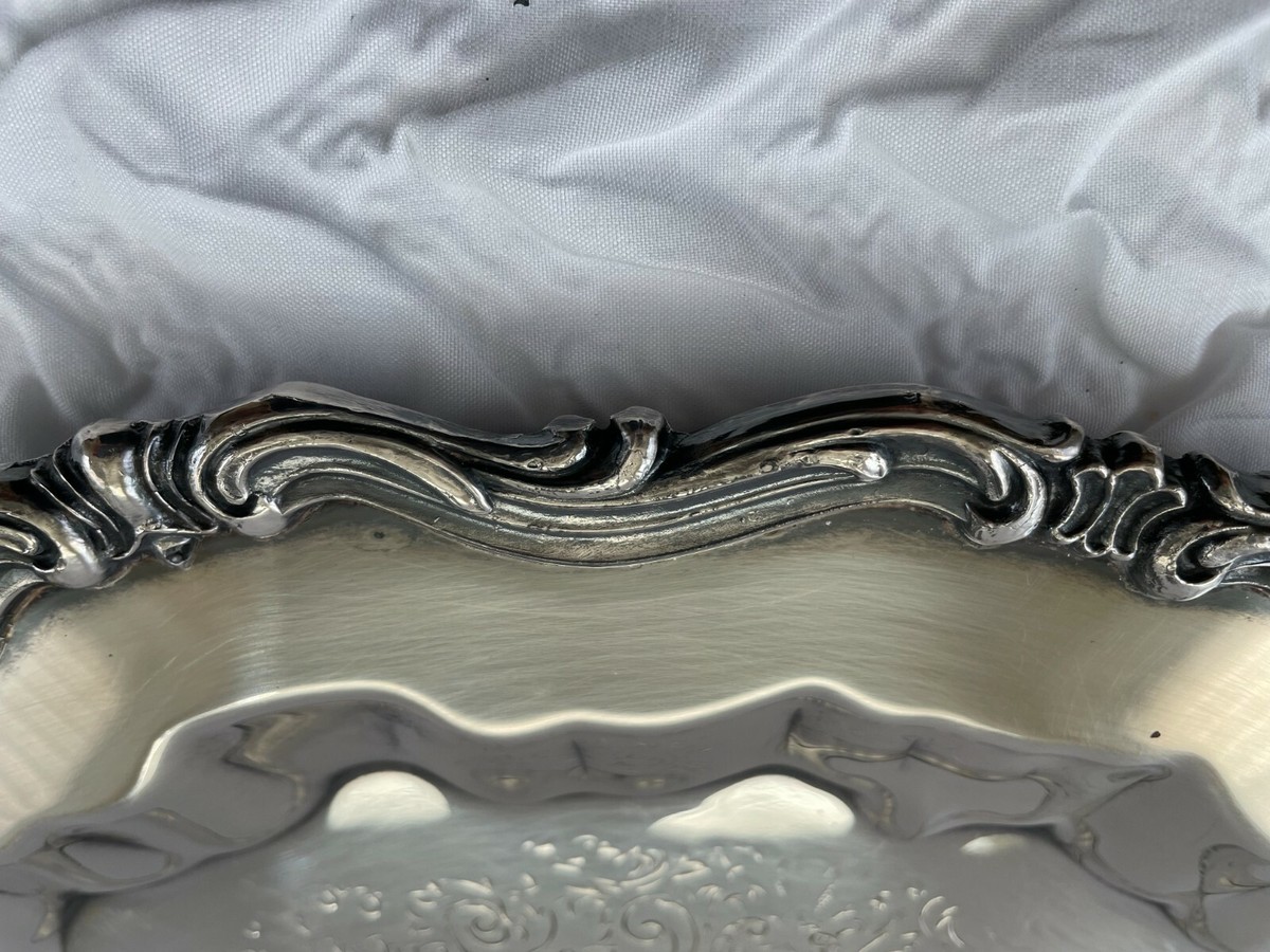 VINTAGE FB ROGERS SILVER CO. 1883 SILVERPLATE 6091 ROUND SERVING