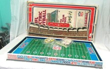 TUDOR ELECTRIC FOOTBALL Game VINTAGE 70s Model 645 GAME BOARD