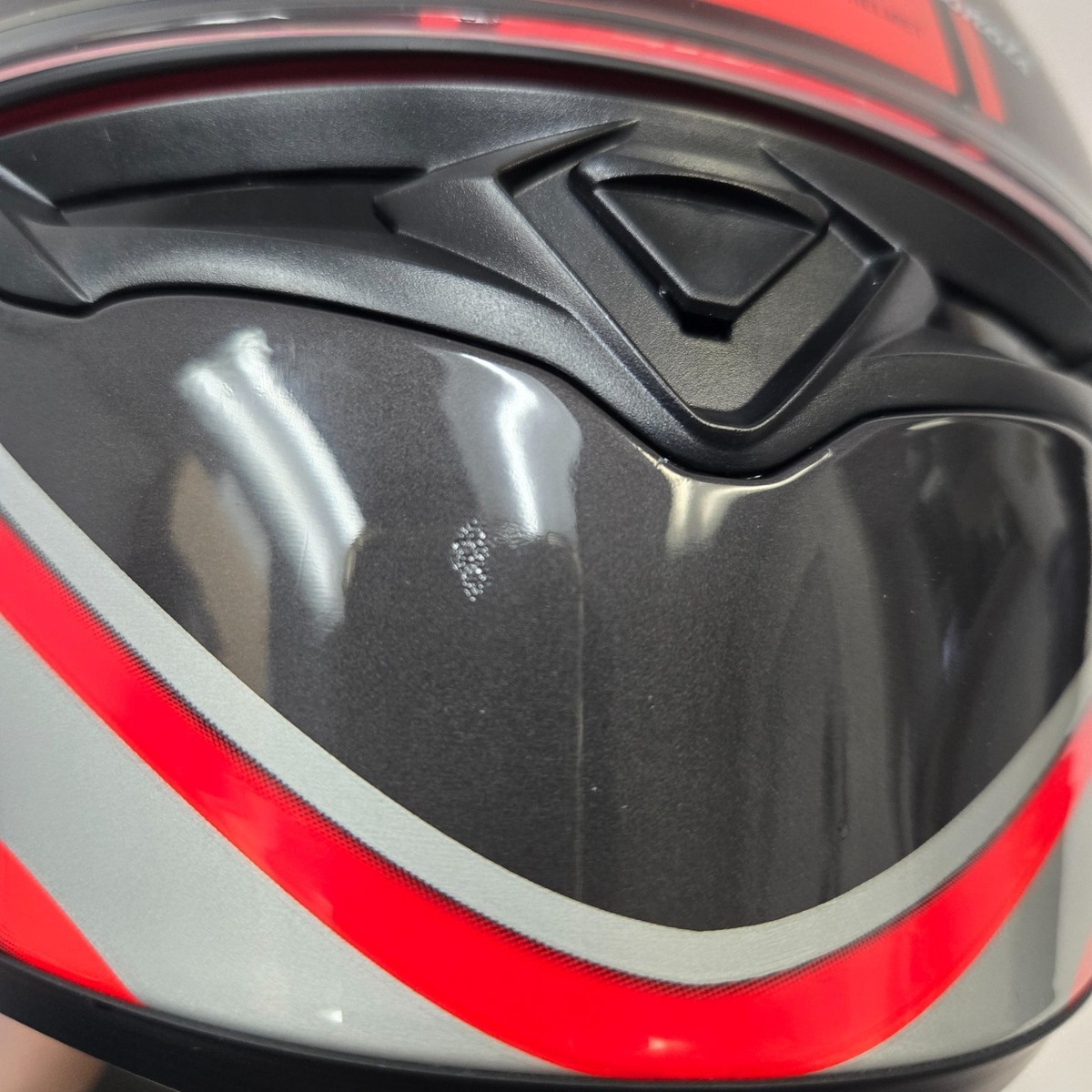 Bell Qualifier Helmets Conduit Red/Silver Medium *CLOSEOUT BLEM