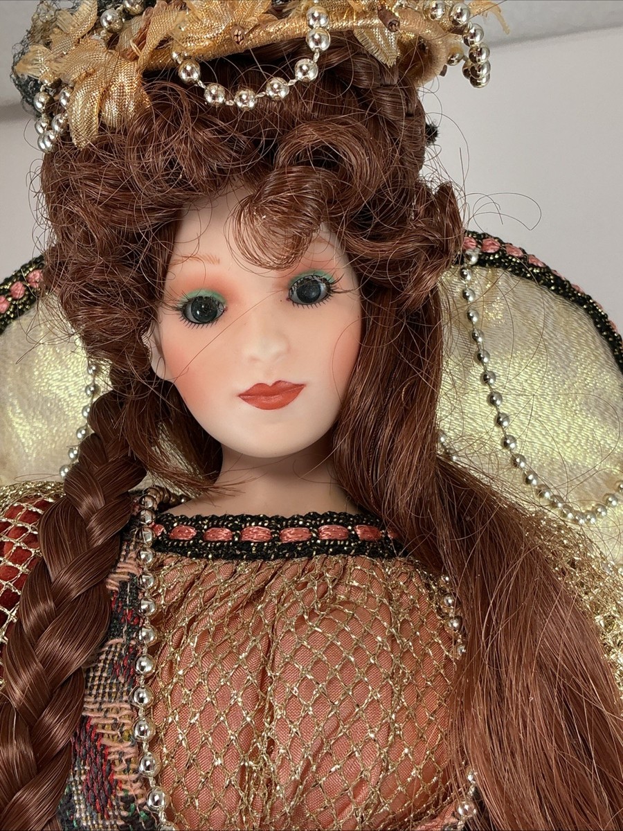 Franklin Mint Maryse Nicole Doll 