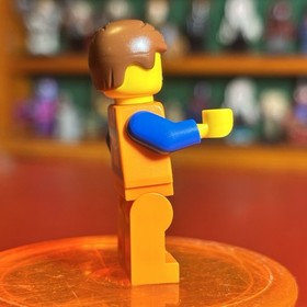 Lego Movie Emmet Minifigure tlm087 New. From Set 70801