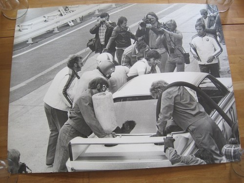 Werksposter Poster BMW 3.0 3.5 CSL Renn Tourenwagen beim nachtanken, 70er J.,RAR