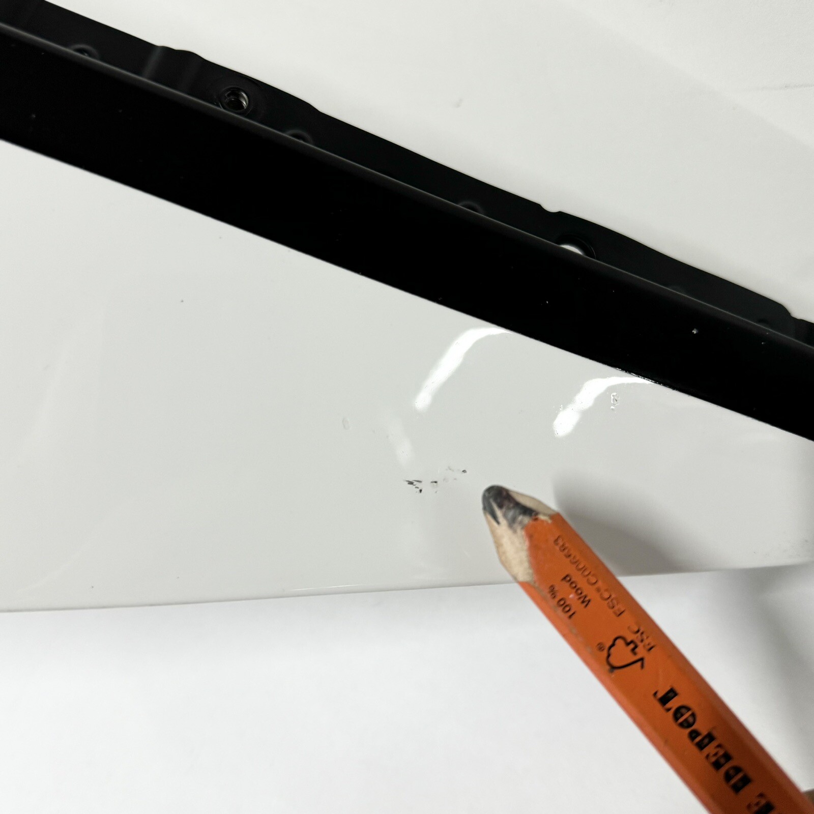 Lamborghini Huracan, RH, Right, Fender, Used, P/N 4T0821022D WHITE