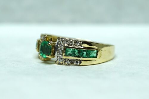 14k yellow Gold Emerald and Diamond Ring - Picture 2 of 4