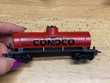 HO Scale Vintage Conoco Single Dome Tank Model Train Car - 5.5"