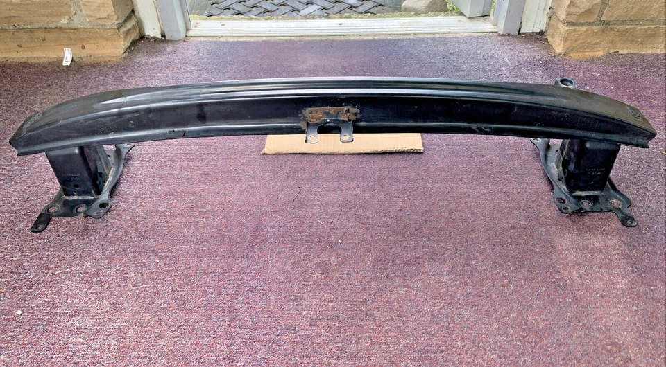 Barra de refuerzo de parachoques delantero Volkswagen Jetta 2005-2010 VWA593268 OEM Foto 3 de 4