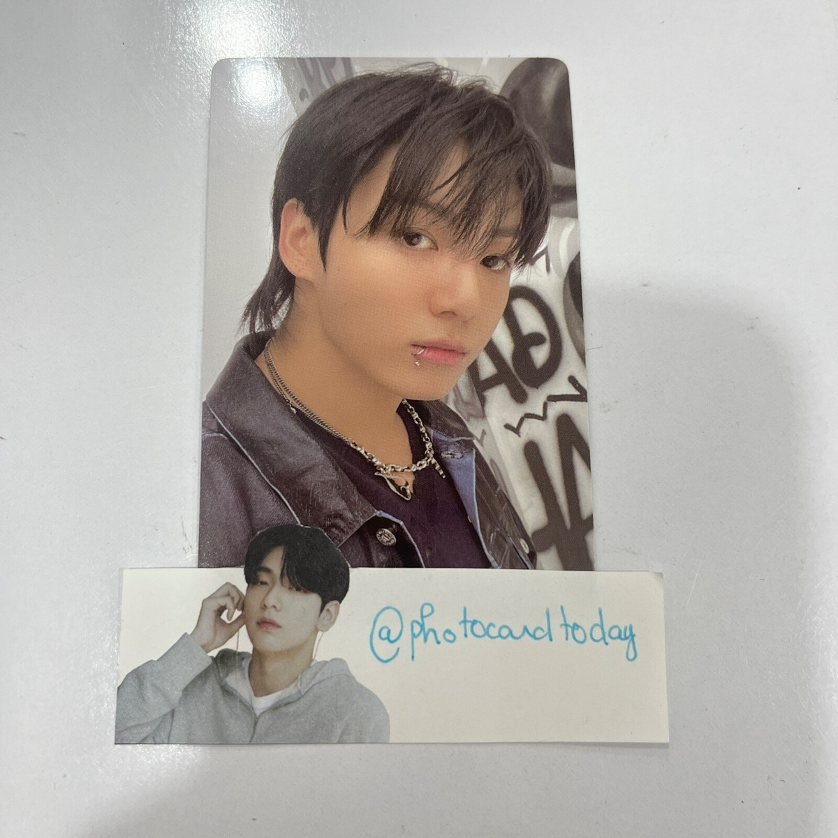 JungKook Jung Kook BTS 'GOLDEN' 1st Album official photocard