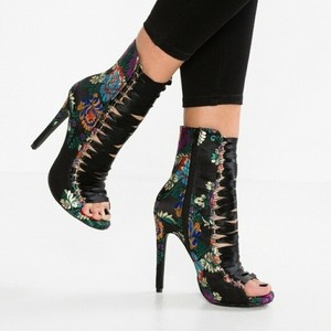 steve madden floral booties