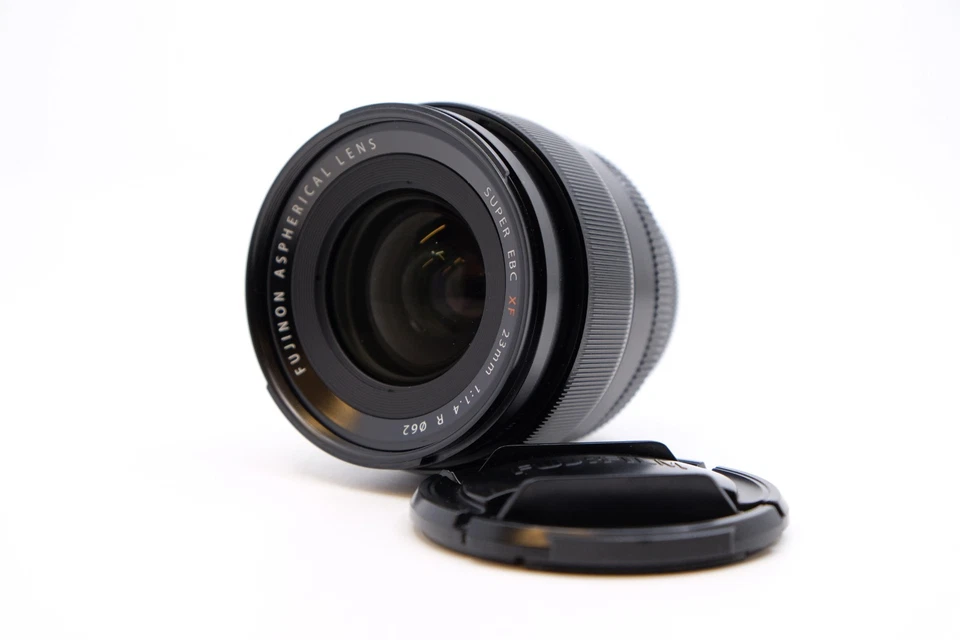 FUJI XF 23/1.4 R - Photo 3/3