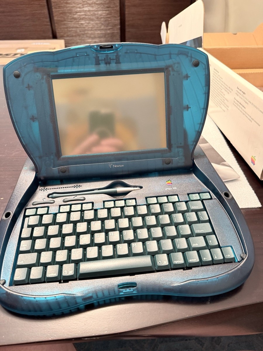 apple newton emate300 ノークレーム apple newton emate300 ノークレーム MAL | Apple eMate Newton 300