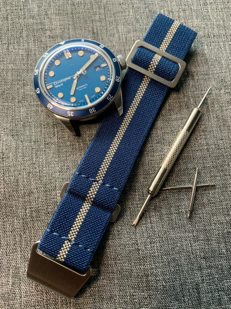 Marine Nationale
ネイビー ショート丈ダッフルコート ウール製 Marine Nationale MN Watch Strap / Blue Sand Weave /Stainless