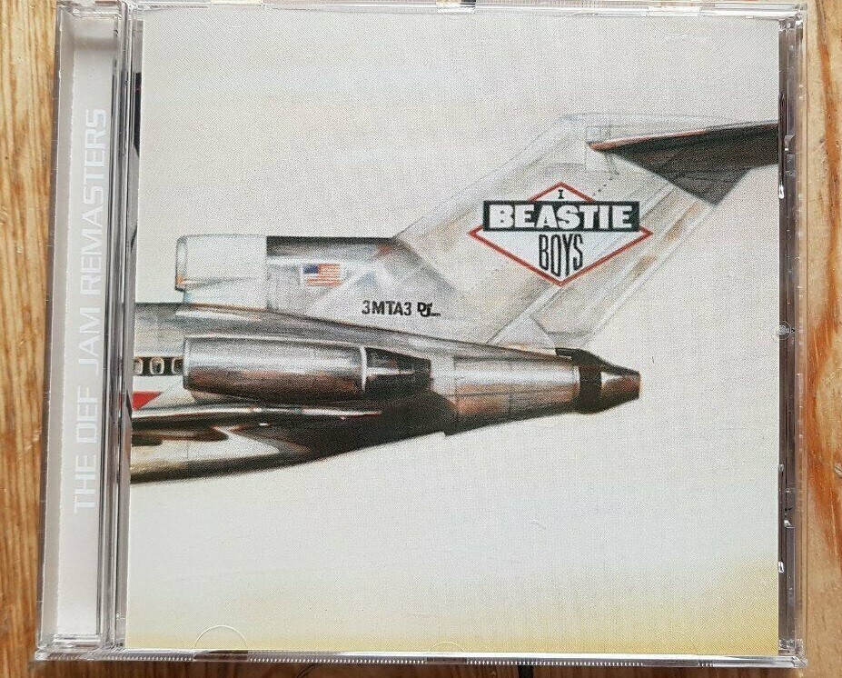 Beastie Boys – Licensed To Ill REMASTERED / DEF JAM RECORDS
