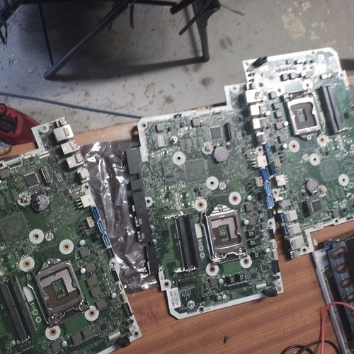 HP EliteOne HP 800 G2 AIO All-in-One Motherboard 822826-002 - 第 1/9 張圖片