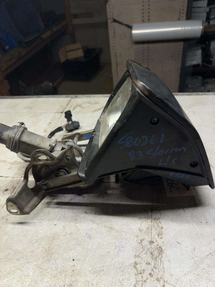 1983-89 STARION 84-89 CONQUEST Driver Side Left Headlight Headlamp Door Assembly - Изображение 4 из 4