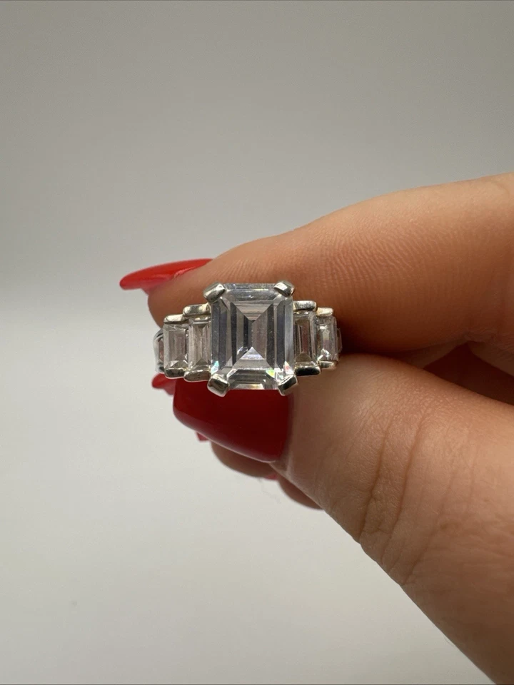 Sterling Silver Emerald Cut CZ Ring Size P UK – Diamond Look Trilogy Style Gift - Image 2 of 4