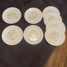 Vintage Set of 8 Corelle "SPRING MEADOW" Dinner Plates Retired 1986 USA