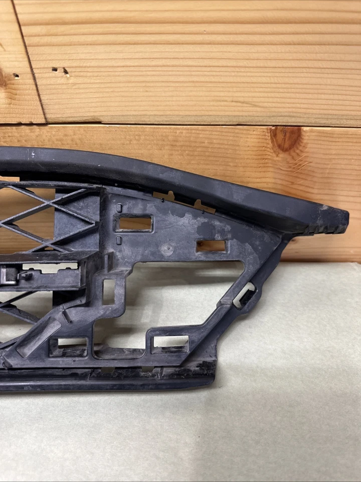 Parrilla inferior del parachoques delantero para Honda Odyssey 2014-2017 71102TK8A50 Foto 4 de 4