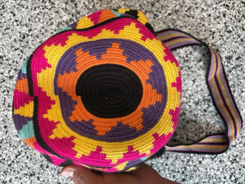Colorful Wayuu Bag - Image 4 of 4
