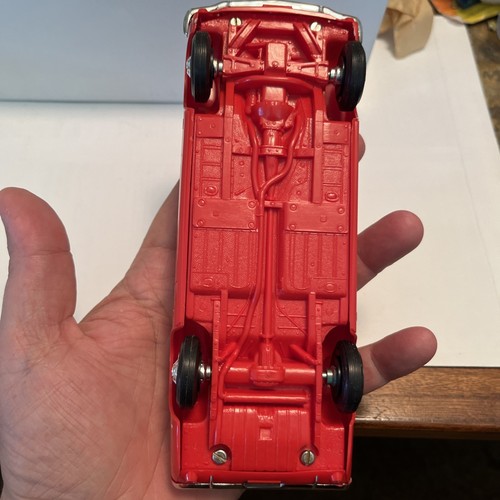 1965 Ford Mustang Plastic Promo Model 1/25 Scale Red - Picture 10 of 10