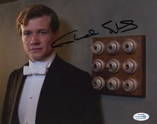 Edward Ed Speleers Downtown Abbey Autographed Signed 8x10 Photo COA 