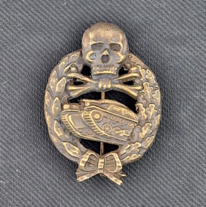 3066 WW1 GERMAN CONDOR LEGION SPAIN ARMOURED TROOPS BADGE