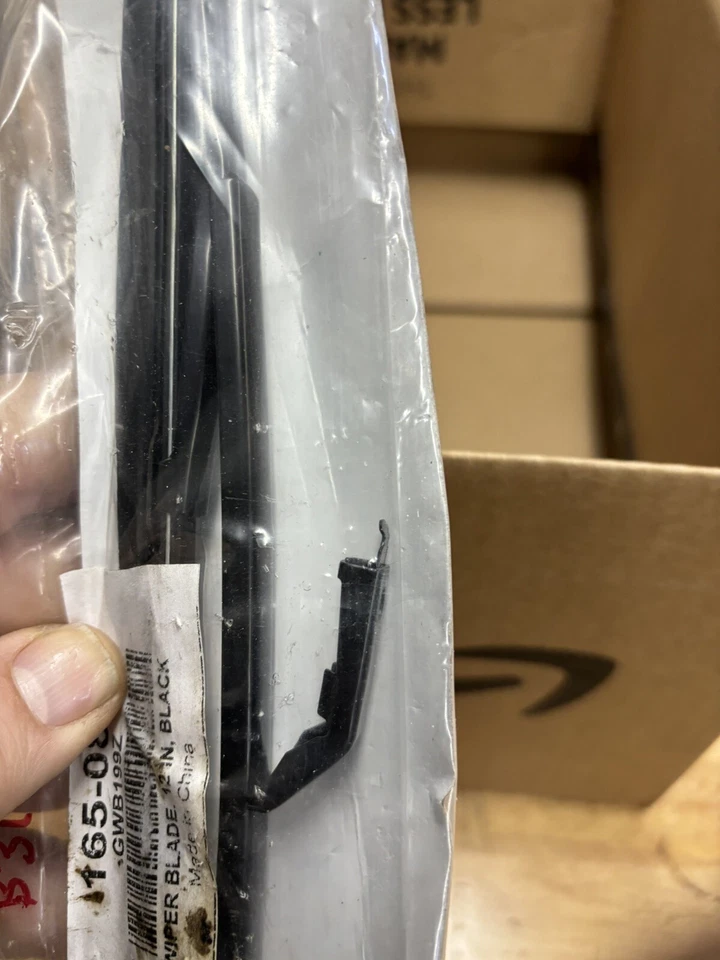 Escobilla limpiaparabrisas inoxidable 165-046 GWB164 B05109 NOS 9 pulgadas 1 Foto 4 de 4