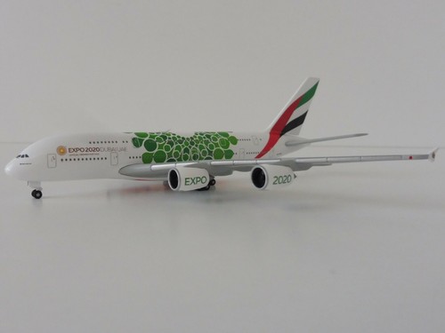 Emirates Airbus A380-800 1/500 Herpa 533522 A380 Expo 2020 Sustainability Green - Picture 4 of 12
