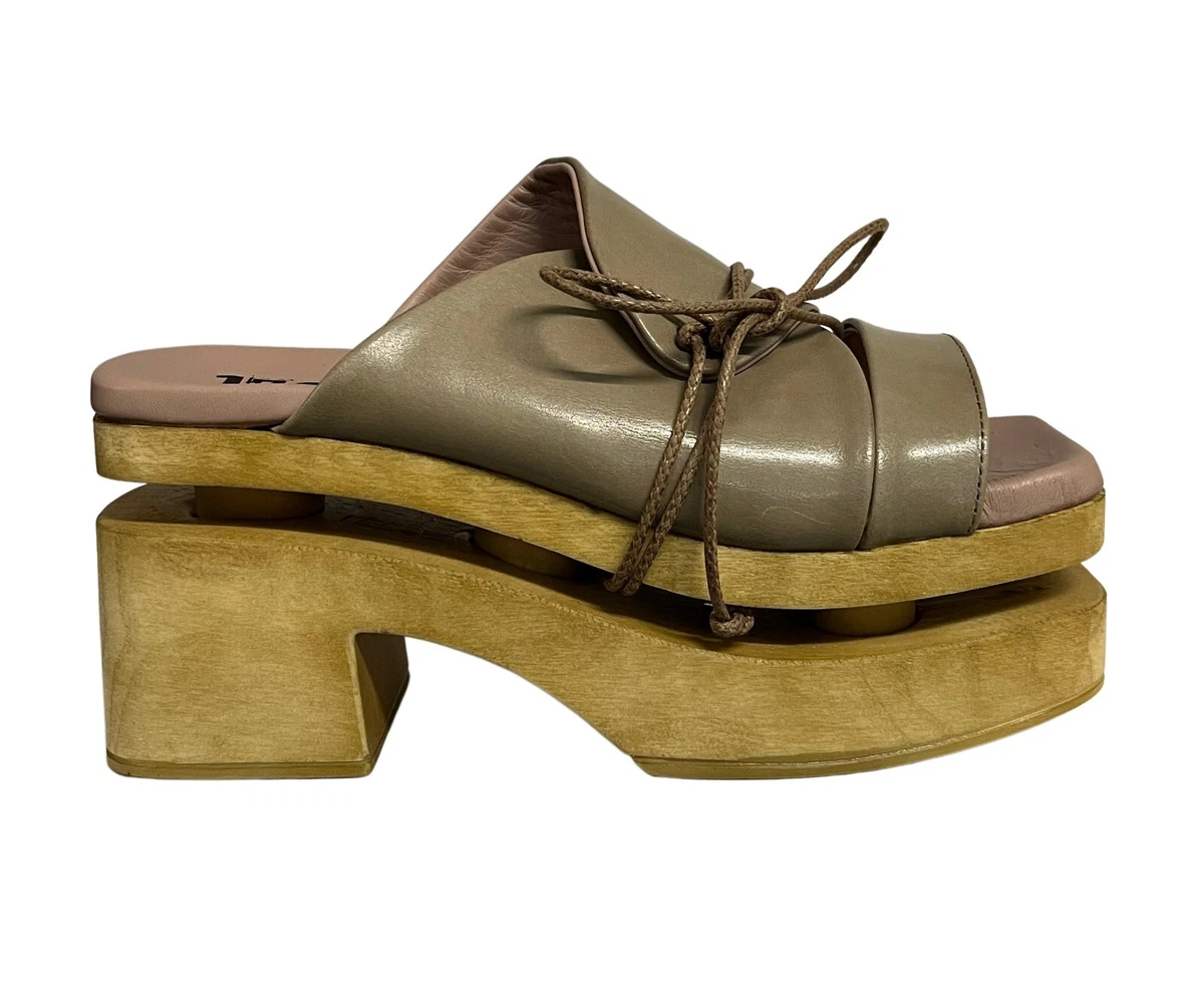 Turtle toes shop sandals