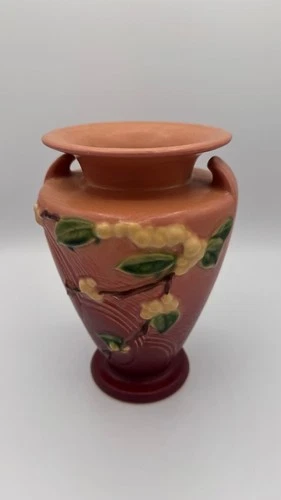 Vintage Roseville Vase Snowberry IV2-8 Dusty Rose Pink 1940’s