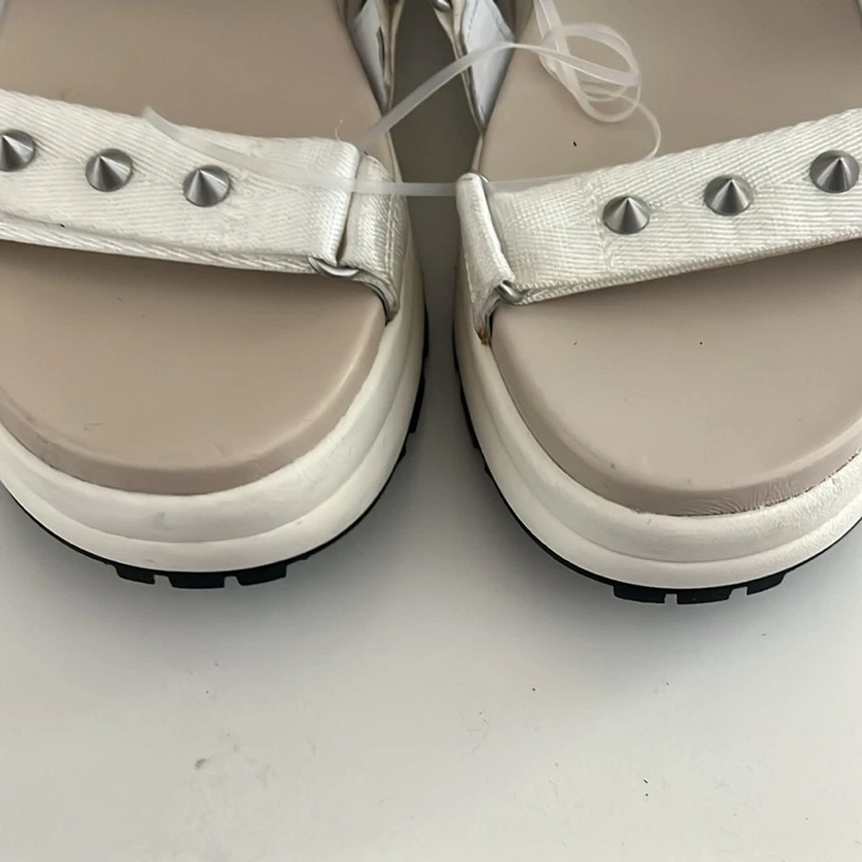 Sandalia de cuña ASH Sunny con tachuelas en blanco talla 40, 10 Foto 3 de 4