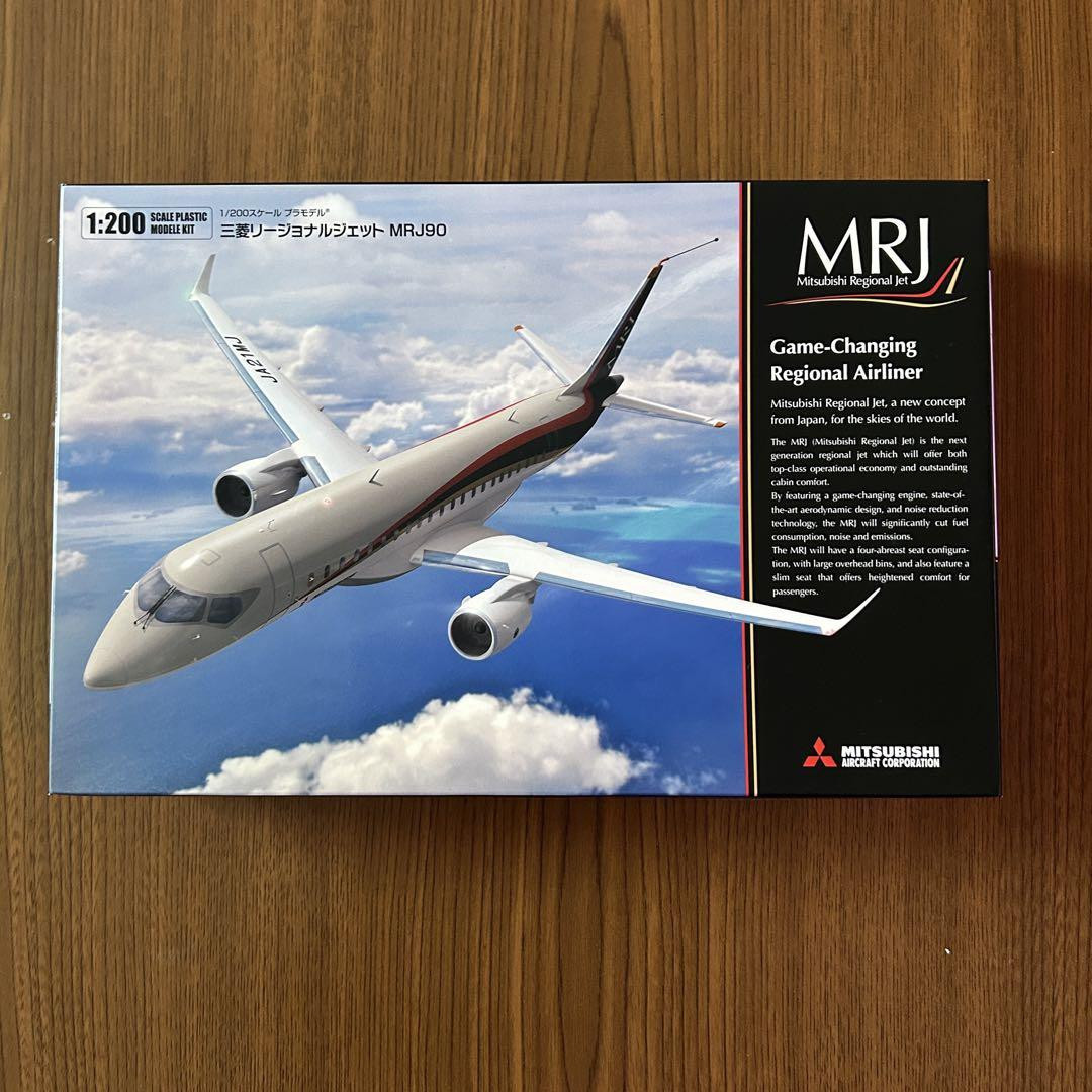 Mitsubishi MRJ90 1:200 プラモデルキット Mitsubishi Mrj90 1 200 Plastic Model Kit | eBay