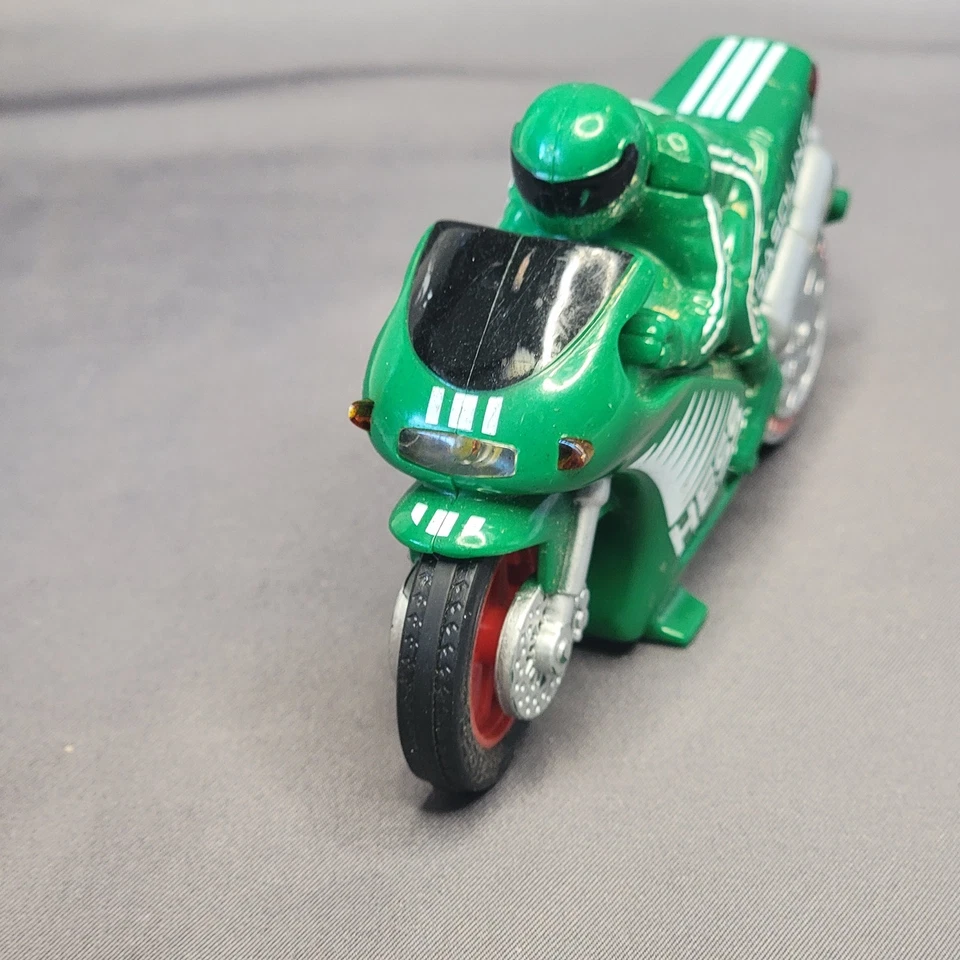 Hess Gasoline Motorcycle Green 4in Collectible Advertisement Bike Toy - 2004 - Image 4 of 4