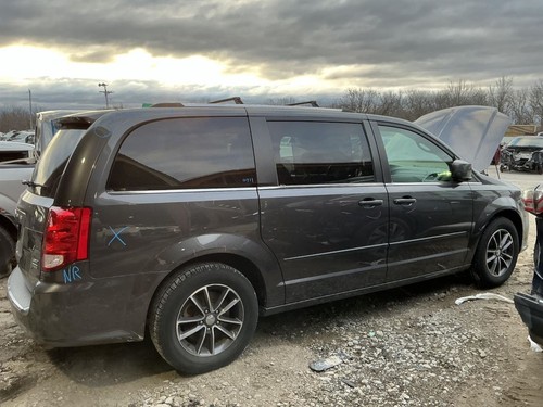 Passenger Right Front Knee Fits 12-17 CARAVAN 4772741 - Picture 2 of 12