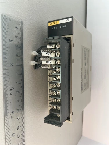 Omron SYSMAC PLC C200H C200H-0C224 Output Unit ModuleJapan