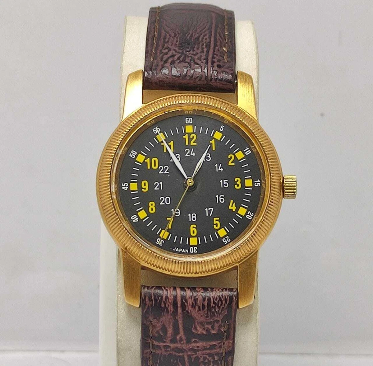 Type A D Mil W 6433 Gold Tone Vintage Military Watch eBay