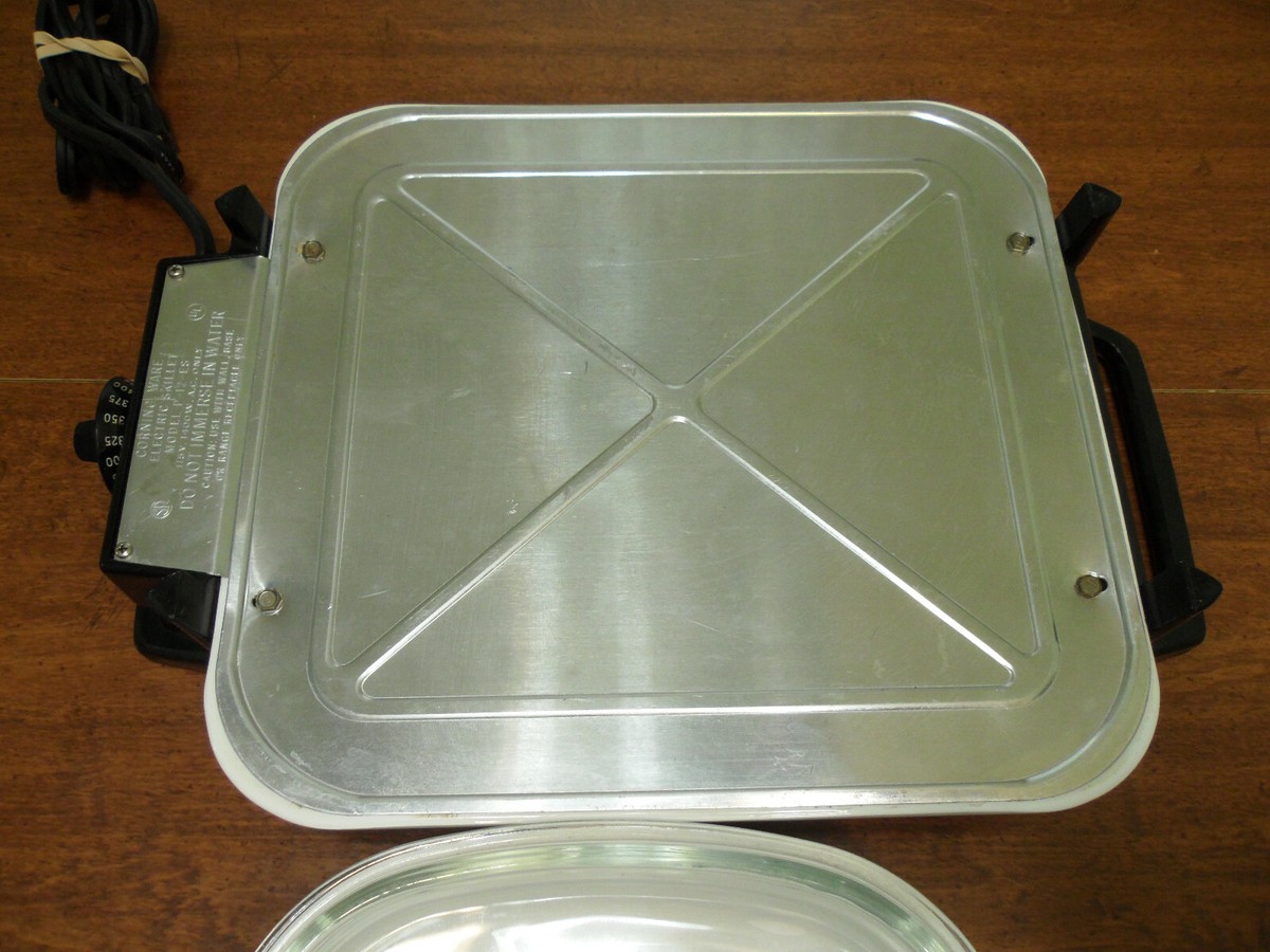 Superbe Poêle électrique Vintage Corning Ware P-12-ES Avec Plat A-10-B Et Couvercle A-12-C - état Impeccable