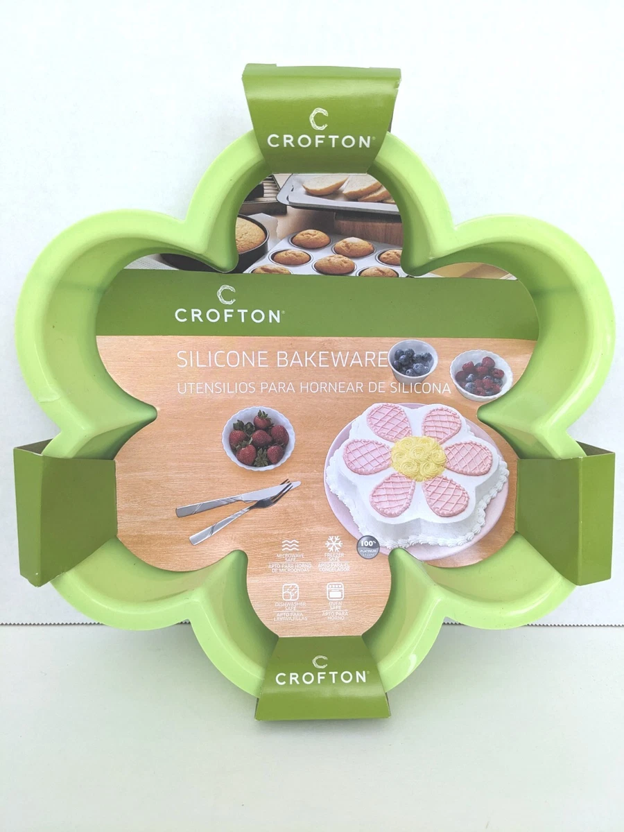 Crofton Silicone Bakeware Heart Cake Pan New