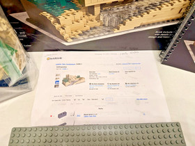 LEGO (21005) Architecture: Fallingwater - 100% Complete w/ Box & Instructions