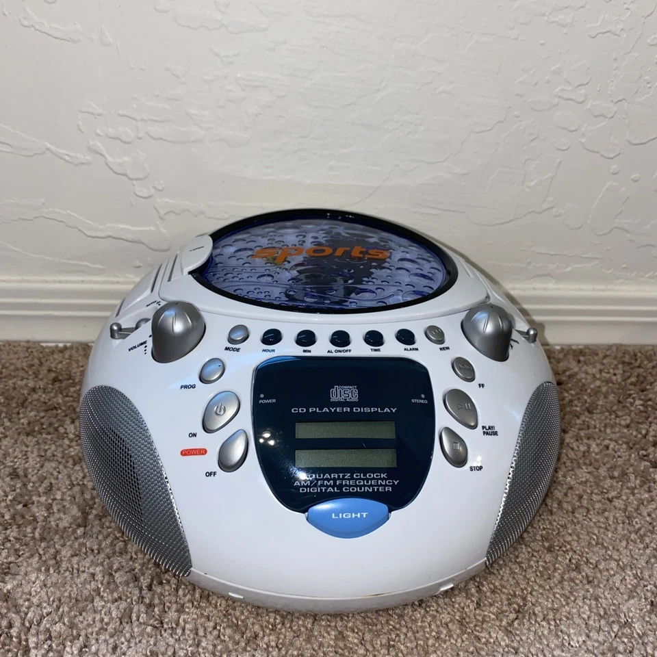 Radio Reloj CD Ducha Vintage Modelo 191 (NO FUNCIONA LEER DESCRIPCIÓN) Foto 4 de 4