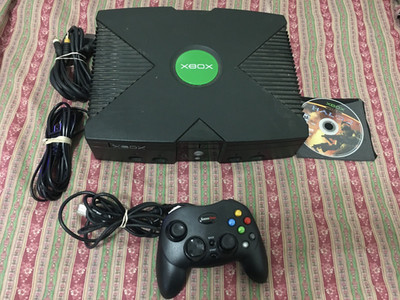 Microsoft Xbox Original Console system bundle
