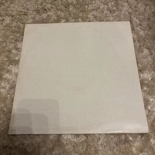 The Beatles White Album Double Vinyl LP with Poster and Photos PCS 7067 NR MINT