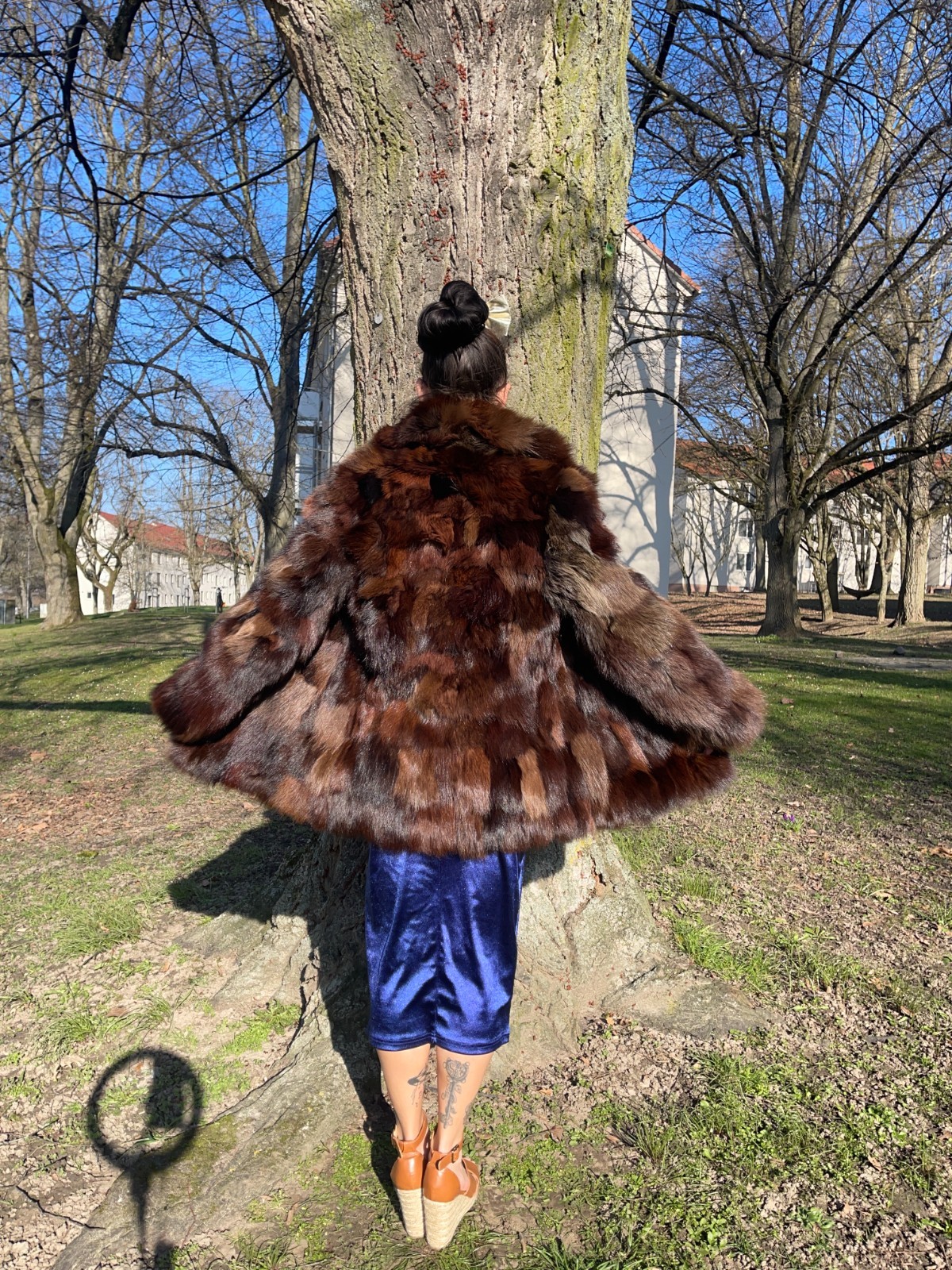 Multi-brown "Patch Work Design" Vintage Fur Coat - image 4