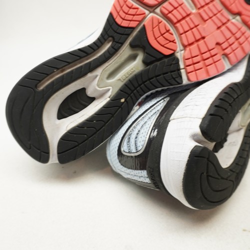 Usado en excelente estado! Zapatos para correr New Balance para mujer 860 V9 W860BP9 azules talla 8,5 B azul hielo - Imagen 9 de 10