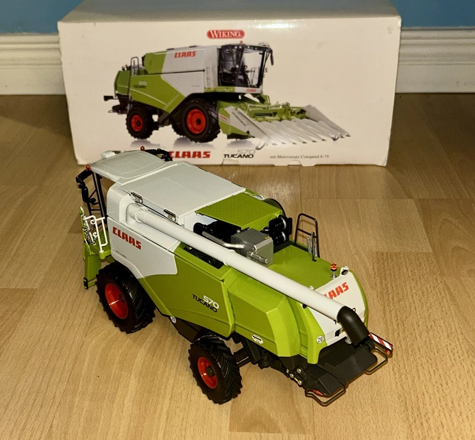 MIETITREBBIA WIKING SCALA 1:32 CLAAS TUCANO 570 CON TESTATA CONSPEED - Immagine 4 di 4