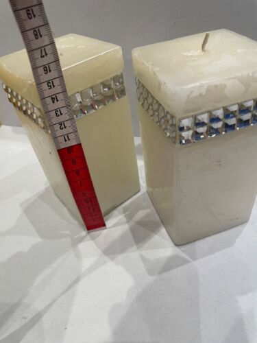 2 x White Rectangle Pillar Candles with Square Diamontes, 15cm Tall - Picture 3 of 3