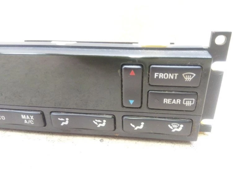 Auto Temperature Climate Control YW1H18C612AB Fits 00 LINCOLN TOWN CAR PC02 - Image 3 of 4