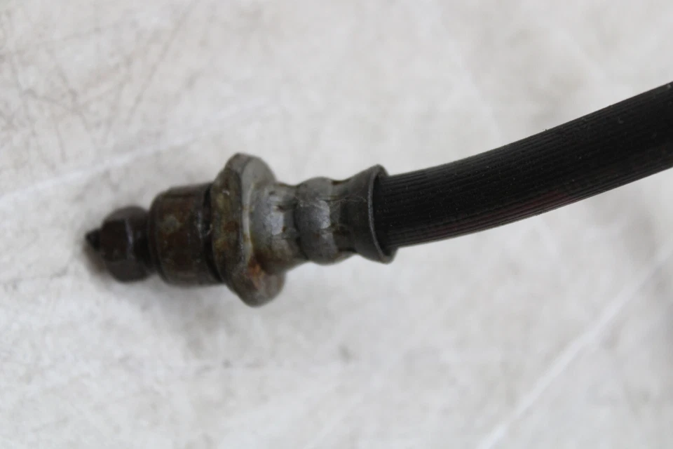 Toyota Corolla Scion IM 2016 pinza de freno trasera derecha OEM 16 17 18 Foto 3 de 4