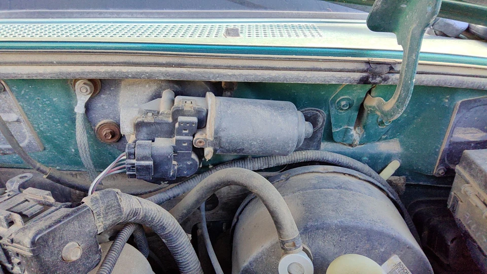 1995-2007 Ford Ranger Windshield Wiper Motor Oem 6l5z17508aa - Image 2 of 3